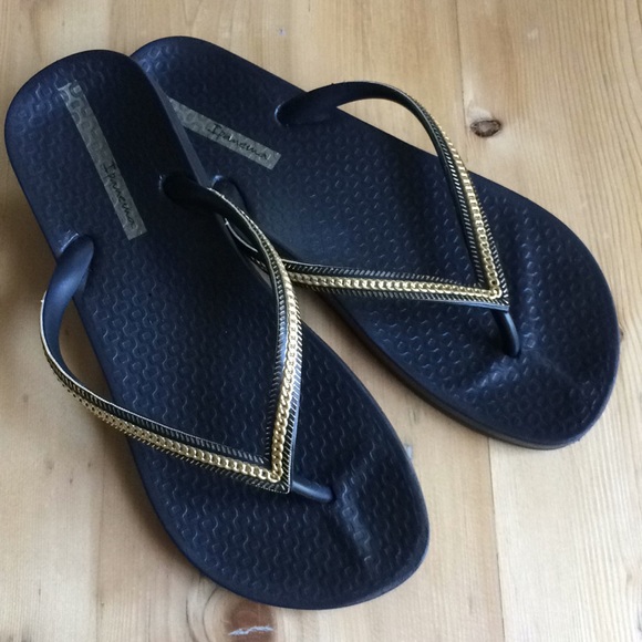 grendene flip flops amazon
